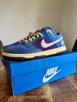 Nike Dunk Low Undefeated Collab 