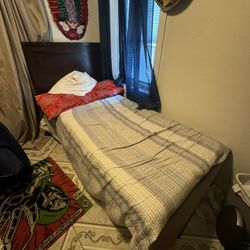 Twin Bed With Mattress 
