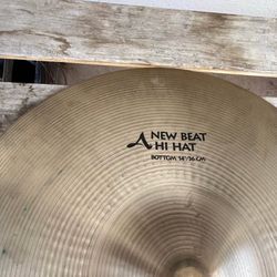 14” zildjian new beats hi hats