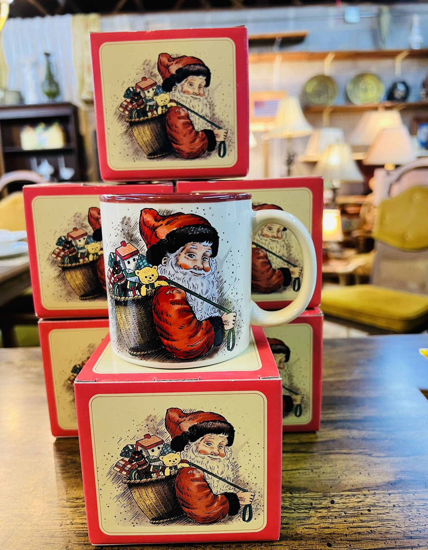 VTG Potpourri Press Santa Gift Mugs