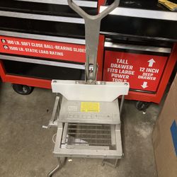 NSF Lettuce Slicer