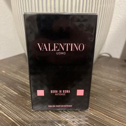 Valentino Uomo Born In Roma