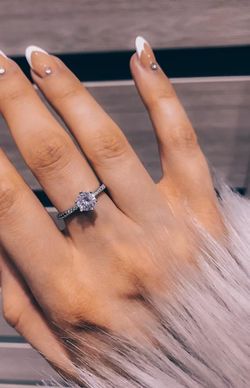 Wedding ring/engagement ring