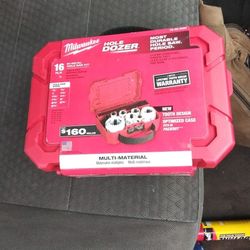 Milwaukee Whole Saw Blades