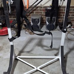 Brand new. Removable hardtop stand