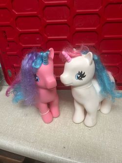 Vintage Gi-Go Wonder Land Brushable Unicorn Pony Figures