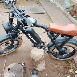 Mega Wheels EB01 Fat Tire Ebike