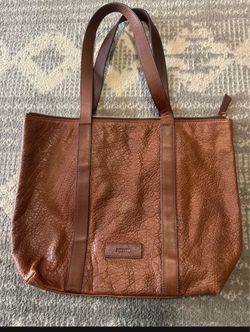 Tote - Fossil