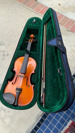 Student Violin.