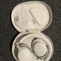 Bose Quiet Comfort Head Phones 