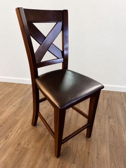 Bar stools  or high table chairs
