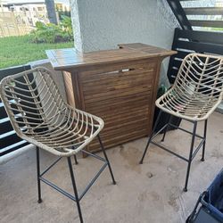 Bar Table With Bar Chairs 