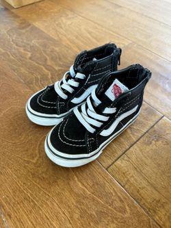 Vans Toddler Sk8-Hi Black & White Shoes Size 6