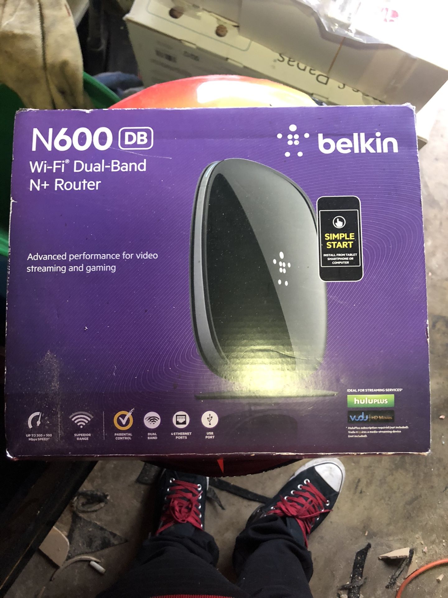 WI-FI router belkin n600