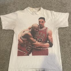 Jordan Flu Game Bulls Graphic Tee (L)