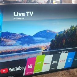 LG SK8070PUA SUHD TV.
