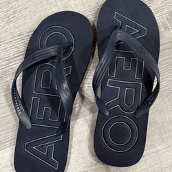 Aeropostale Men’s Flip flops Size 10-11