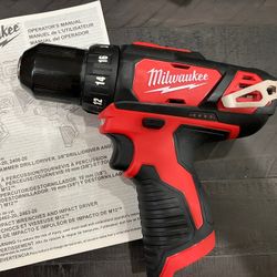 Milwaukee M12 Fuel Drill