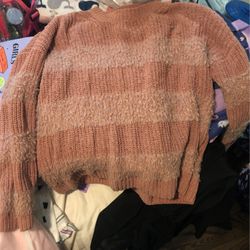 Fluffy Pinky Sweater