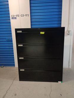 Metal File Cabinet Letter Or Legal Size With Key