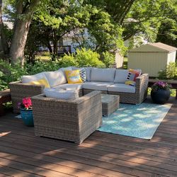 Sunbrella Patio Set 