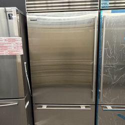 Sub Zero Stainless Steel Built In 36” Bottom Freezer Fridge Left Hinge