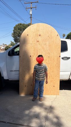 Wood Arc for Parties