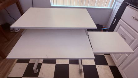 White Adjustable Mobile Computer Desk