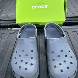 Crocks Gray size 17