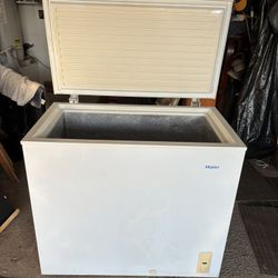 Frezzer Horizontal Use Only 1.7 AMP