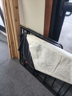 Metal Queen Foundation 