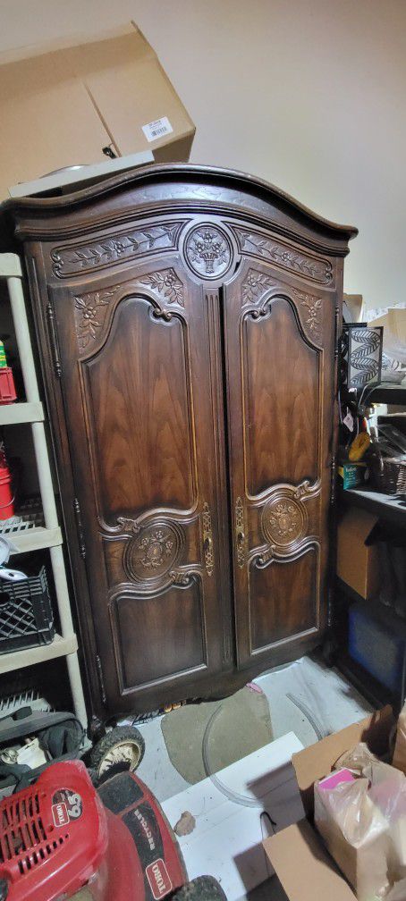 henredon armoire