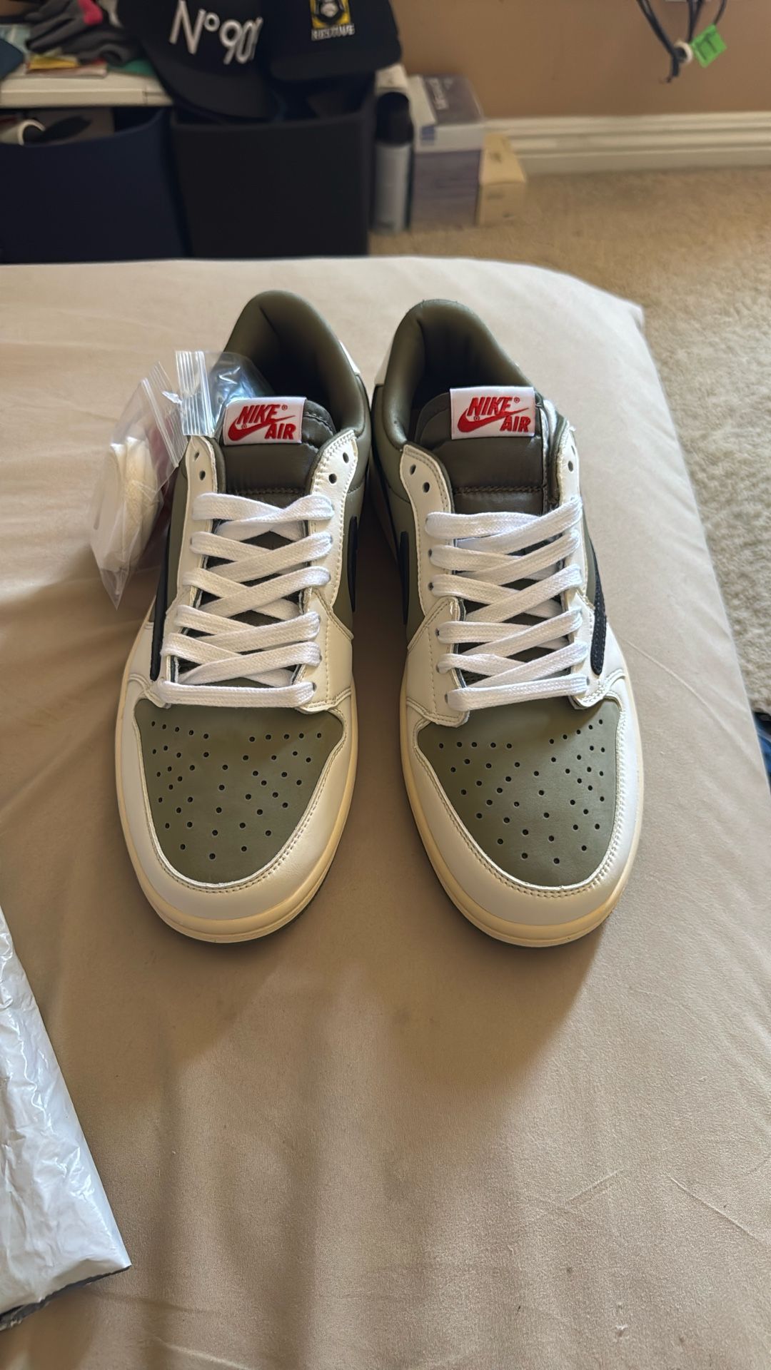 Jordan 1 OG Low Travis Medium Olive Men’s 9.5
