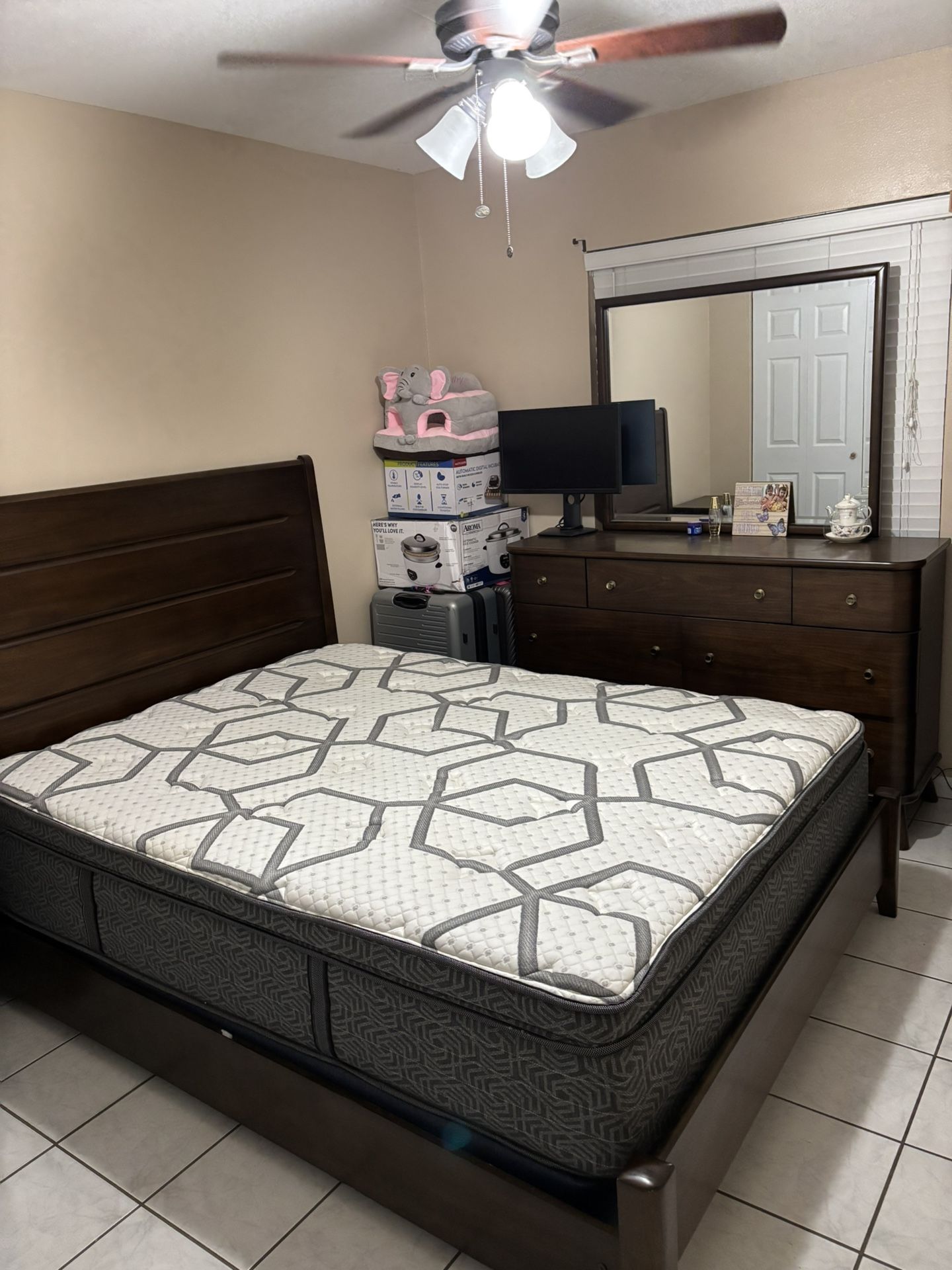 Bedroom Set