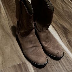 3 1/2 D justin roper Leather boots