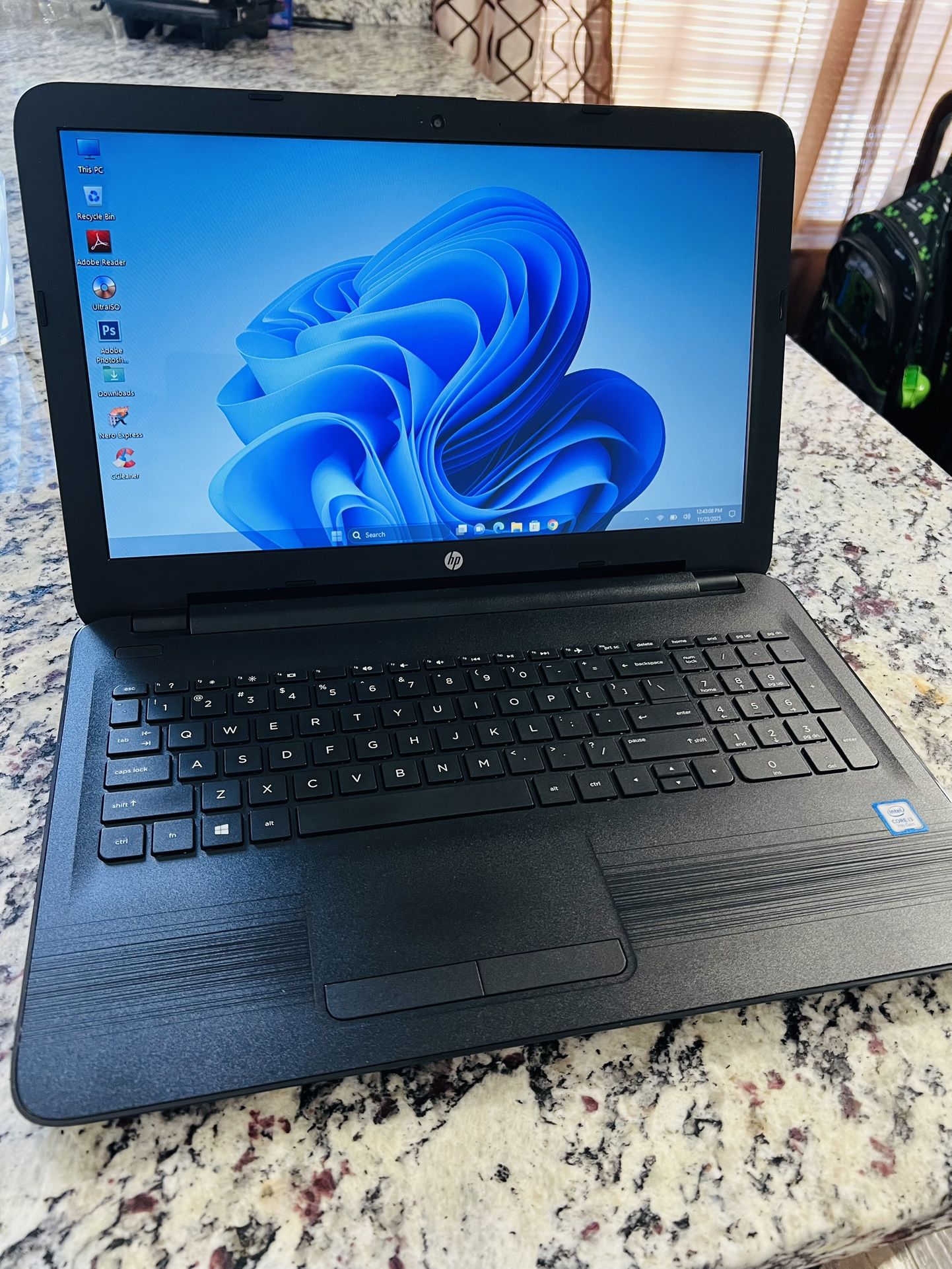 Laptop 15.6” Touch Screen HP Intel Core i3 8GB Ram 1TB HDD Webcam Wifi Windows 11 Office 2021 Full Photoshop Antivirus