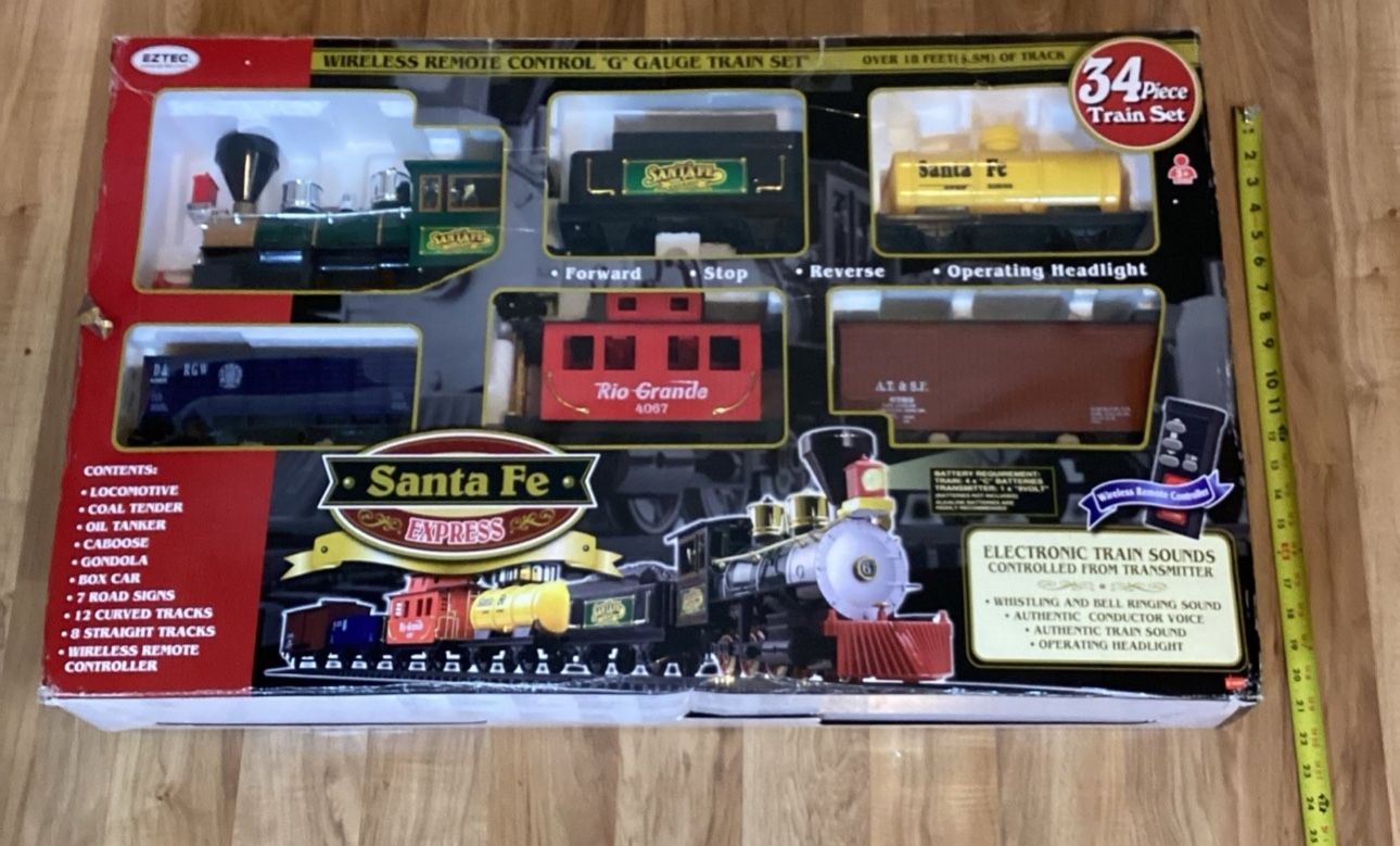 Santa Fe Express “G” Gauge Train Set 34 Piece Christmas Train Set