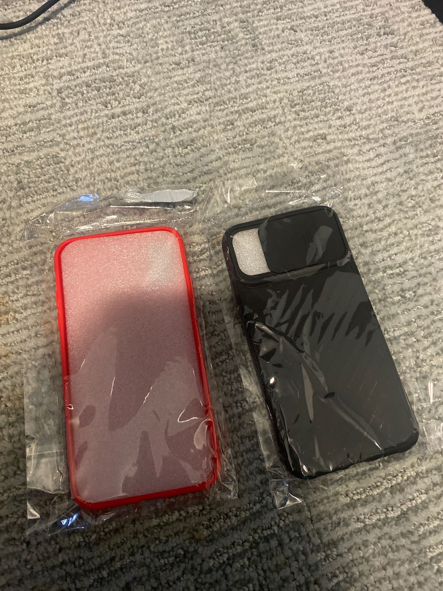 2 new rubber iPhone 11 cases