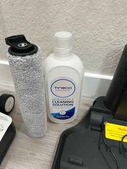Tineco cleaning solution & accessories