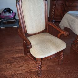 Set of 8 Aico Dining room chairs