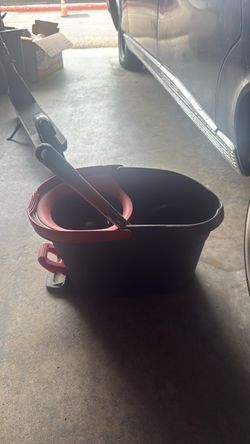 O cedar Mop Bucket with Wringer