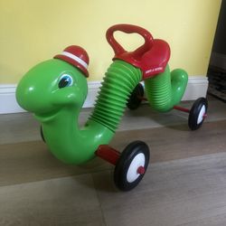 Radio flyer inch worm