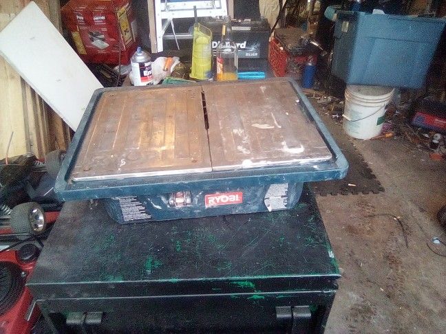 Tile Saw