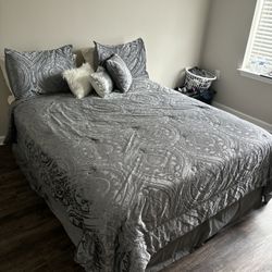 Two Queen Size mattresses with Mattress Topper