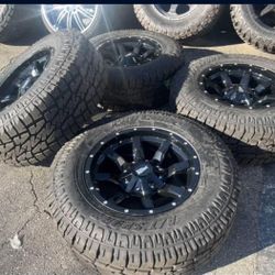 WHEELS MOTO METAL 17x9 CHEVY/FORD 