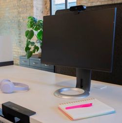 Ergotron – Neo-Flex Single Monitor Stand for Desk, VESA Mount – for Screens Up to 27 Inches, 6 to 16 lbs – Black