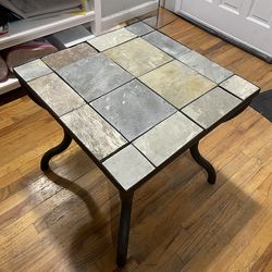 Table mosaic