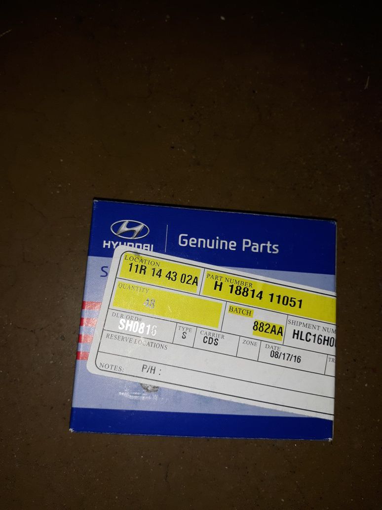Hyundai genuine parts spark plug h188814 11051