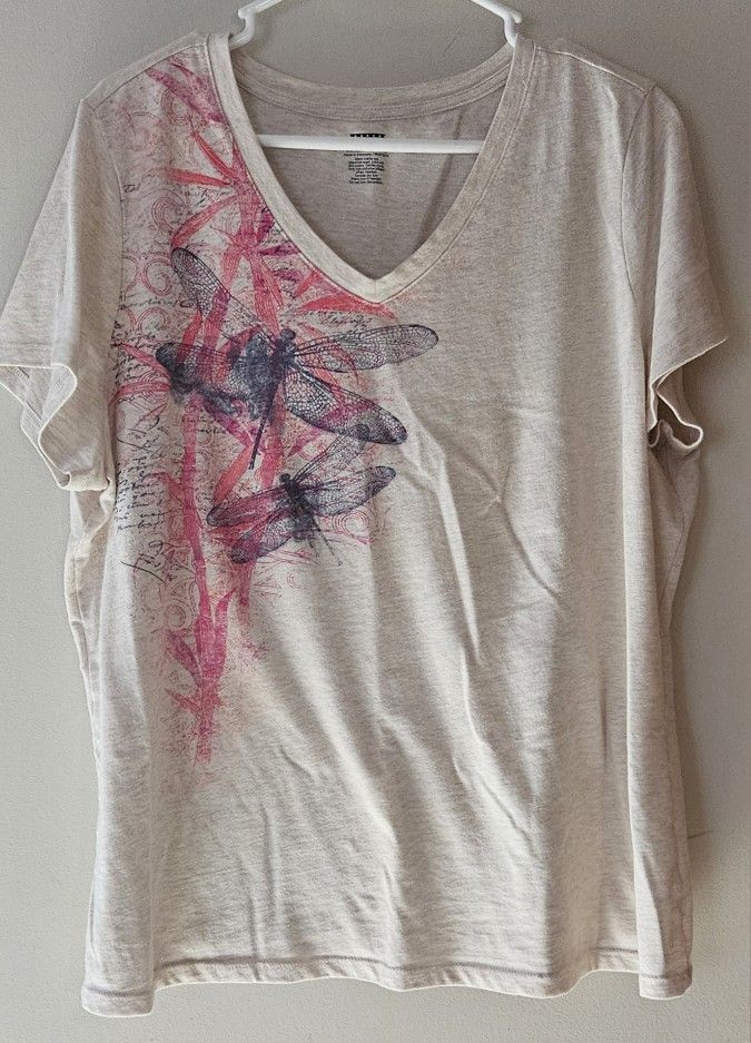 XXL Woman's Dragonfly Tee Shirt