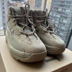 Yeezy Desert Boot Toddler - Size 9c